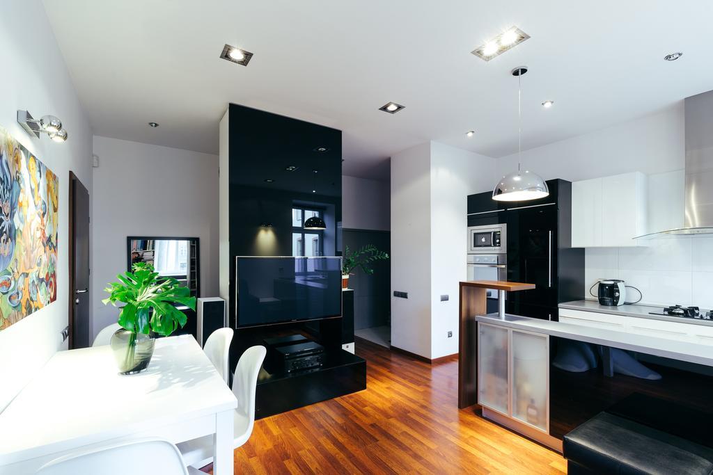 Apartment In The Strict City Centre Lodź Bagian luar foto