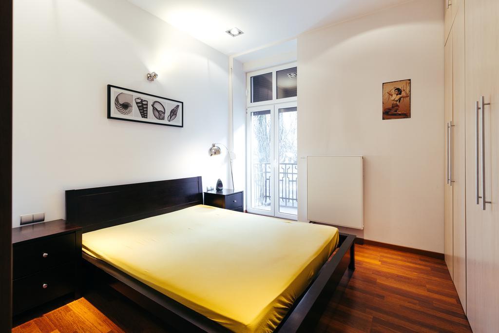 Apartment In The Strict City Centre Lodź Bagian luar foto