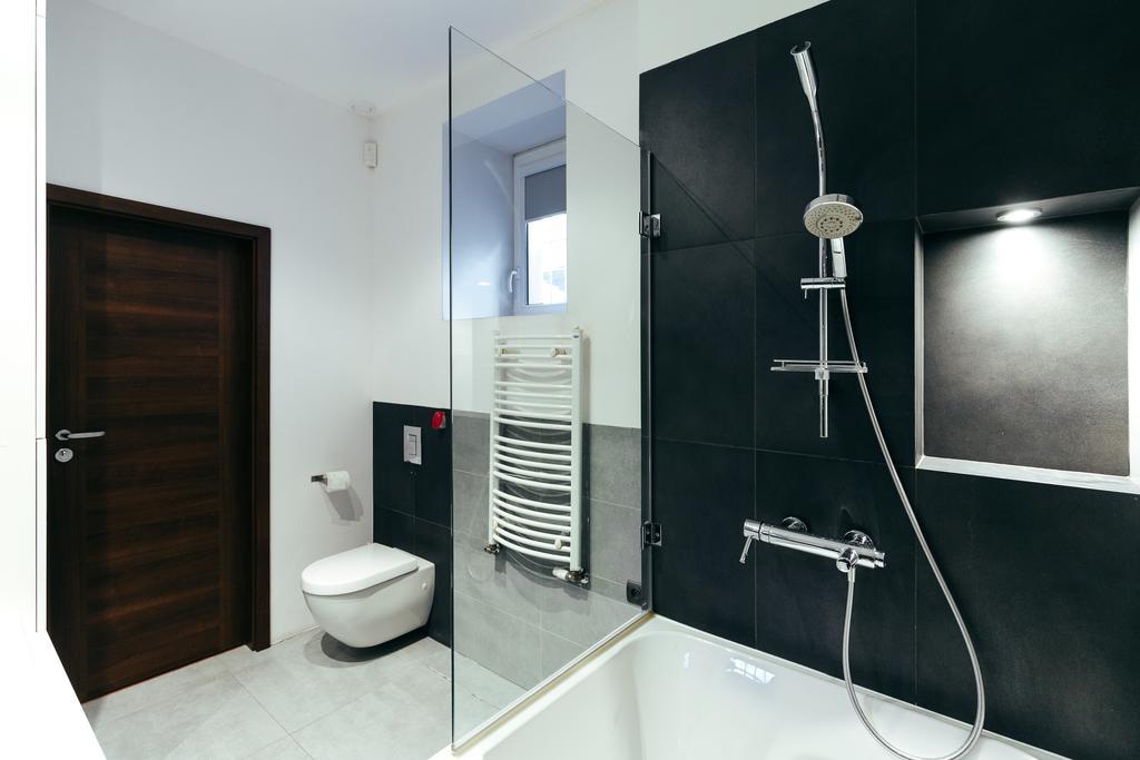 Apartment In The Strict City Centre Lodź Bagian luar foto